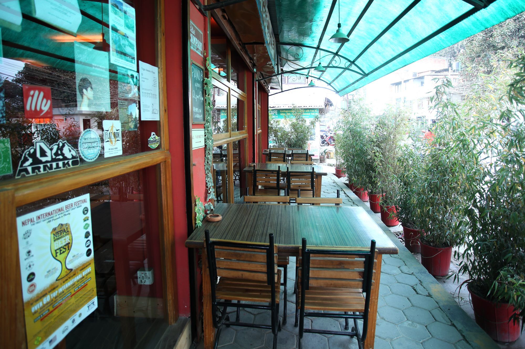 Piano B&B Lalitpur Extérieur photo